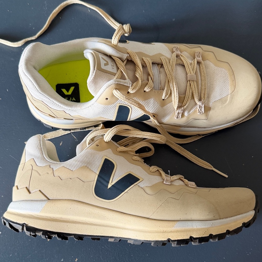 Veja Women’s Hiking Shoes